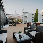 ホテル Mercure チェシン