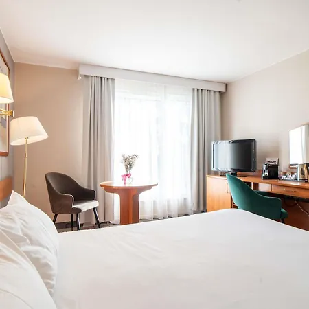Mercure Hotel 3*