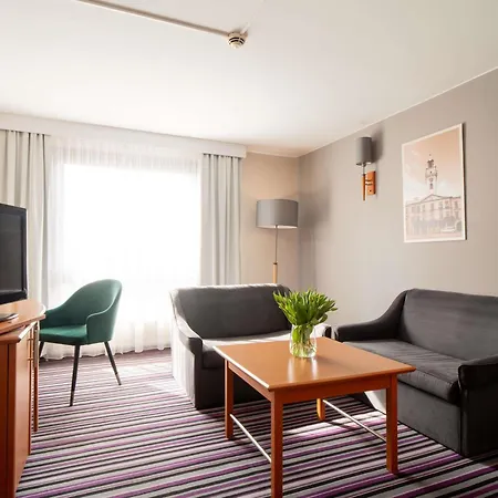 Mercure 3* 치에신
