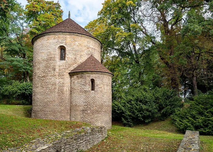 Mercure 3* צ'שין